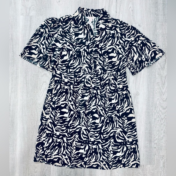Joe Fresh Dresses & Skirts - NWT Joe Fresh Zebra Print Black and White Shirt Dress XS